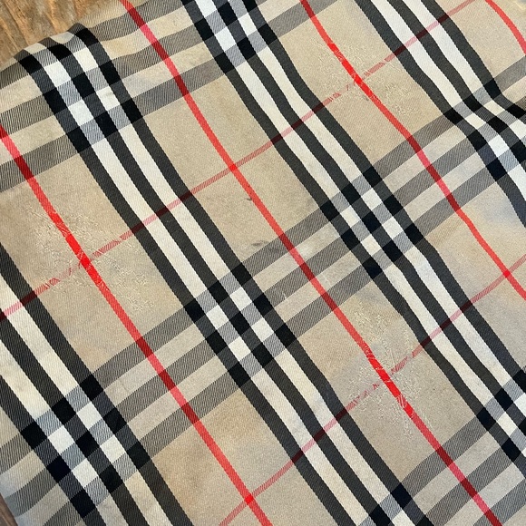 Burberry Tote Bag - Picture 6 of 9